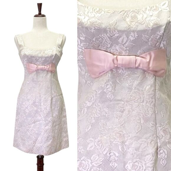 Vintage 1960s Handmade Taupe Blush Brocade Mini Dress Pastel Pink Bow – Size 0/2 - Picture 6 of 15